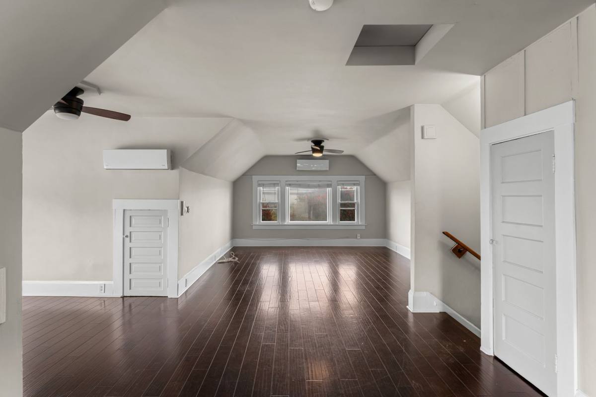 Apartment for rent at 531-535 W Juniper St, San Diego, CA 92101