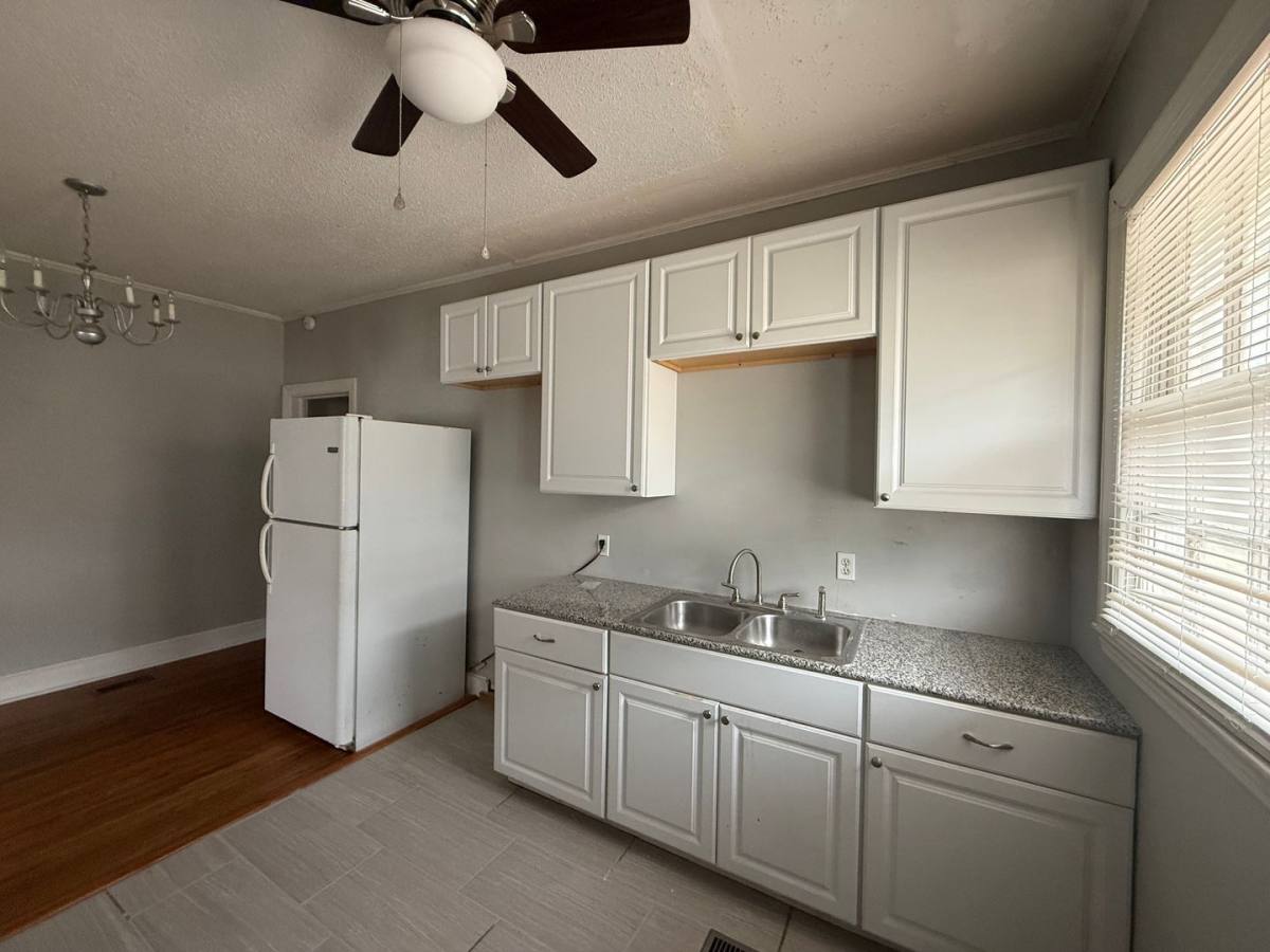 Apartment for rent at 213 Wilson St NE, Decatur, AL 35601