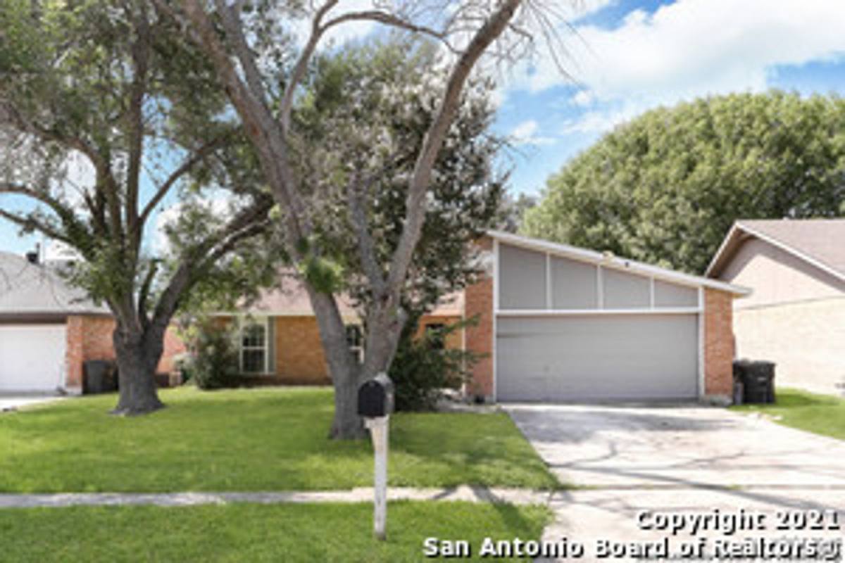 House for rent at 6510 Ridge Creek Dr, San Antonio, TX 78233