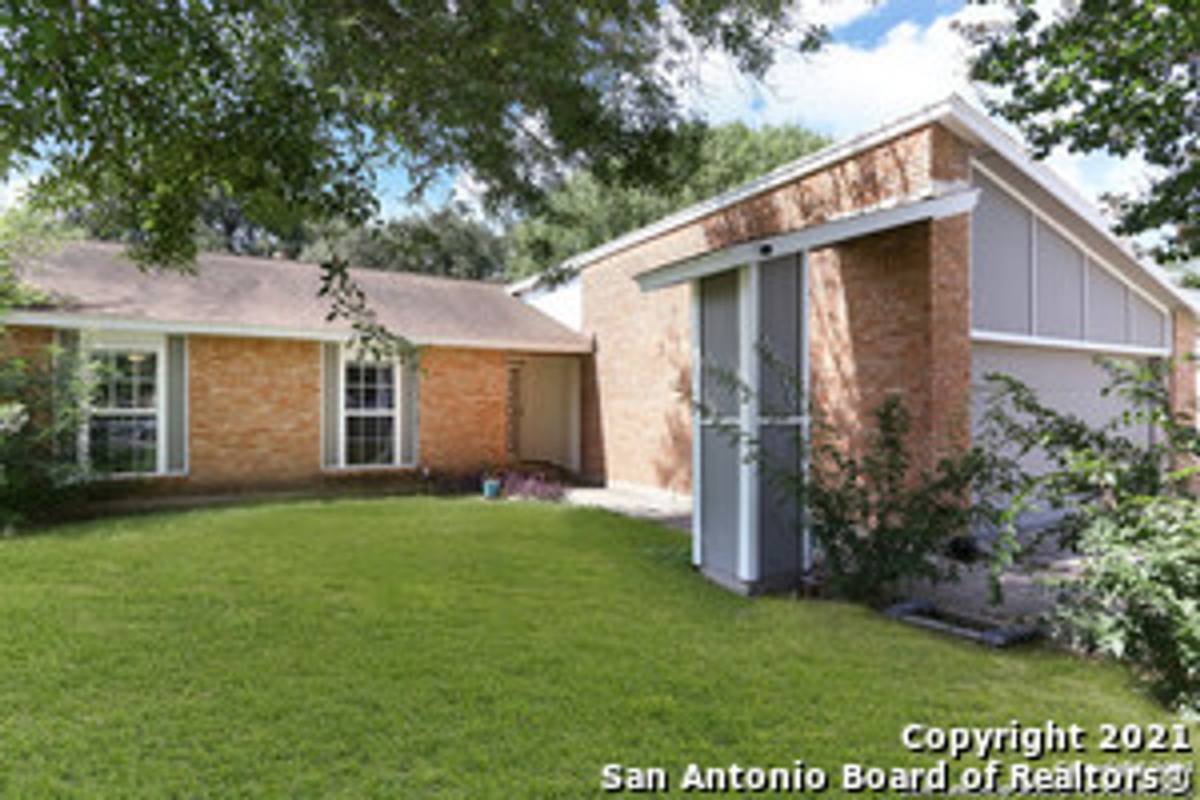 House for rent at 6510 Ridge Creek Dr, San Antonio, TX 78233