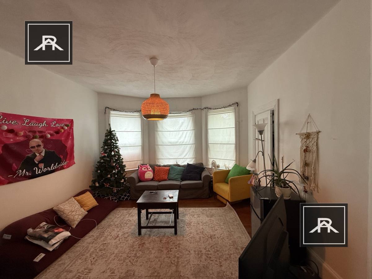 Apartment for rent at 266 Broadway #2, Cambridge, MA 02139