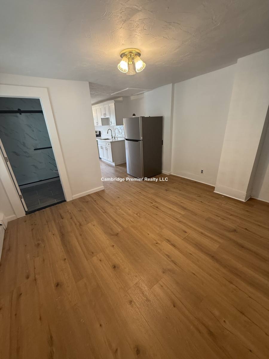Apartment for rent at 66 Elm #2, Cambridge, MA 02139