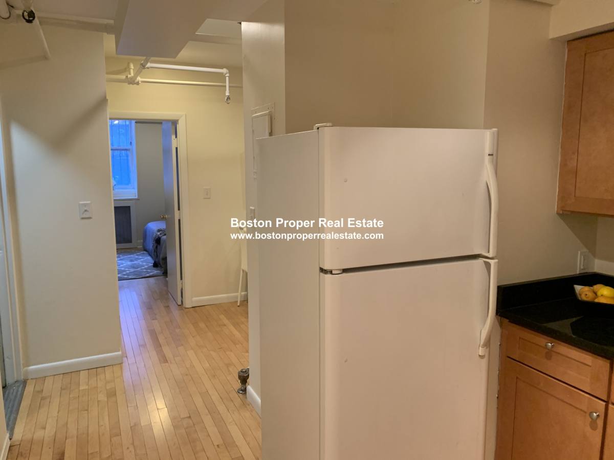 Condo for rent at 186 Commonwealth Ave #B2, Boston, MA 02116
