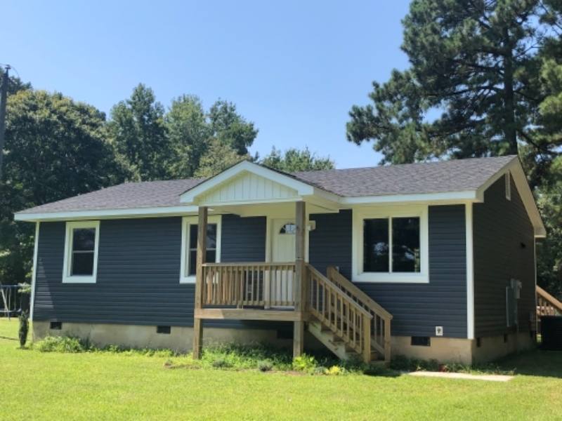 House for rent at 7986 Indian Rd, Gloucester, VA 23061