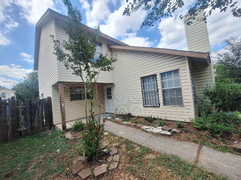 House for rent at 2123 Chatham Square Court, Dallas, TX 75227