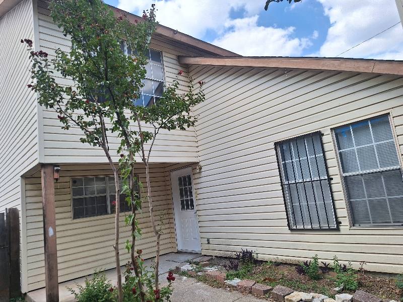 House for rent at 2123 Chatham Square Court, Dallas, TX 75227