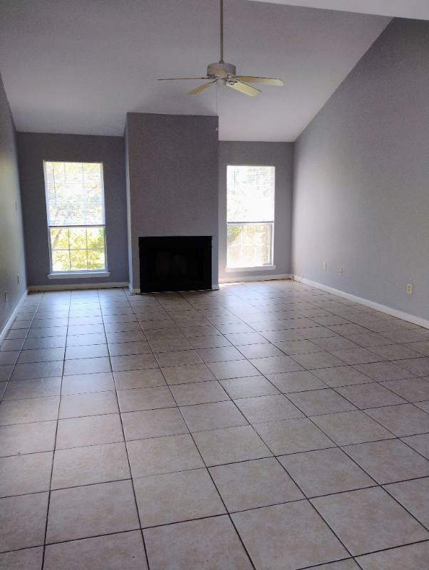 Apartment for rent at 9058 Gsri Ave #D, Baton Rouge, LA 70810