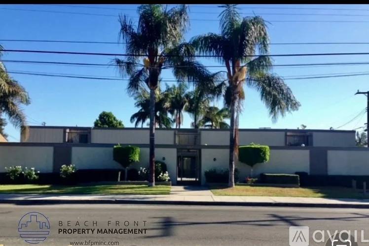 Apartment for rent at 4217 Carlin Ave, Lynwood, CA 90262