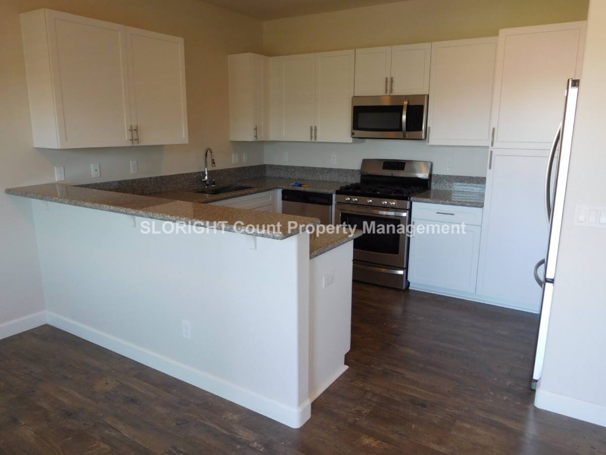 Townhouse for rent at 923 Humbert Ave, San Luis Obispo, CA 93401