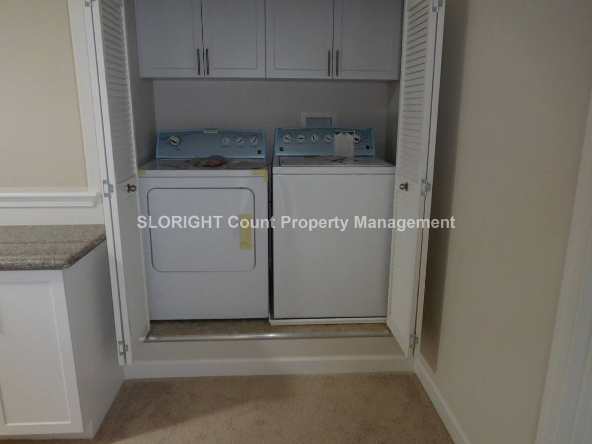 Townhouse for rent at 923 Humbert Ave, San Luis Obispo, CA 93401
