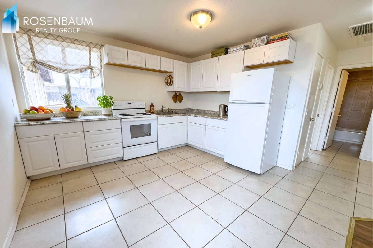 Apartment for rent at 1702 W Shangri La Rd #3, Phoenix, AZ 85029