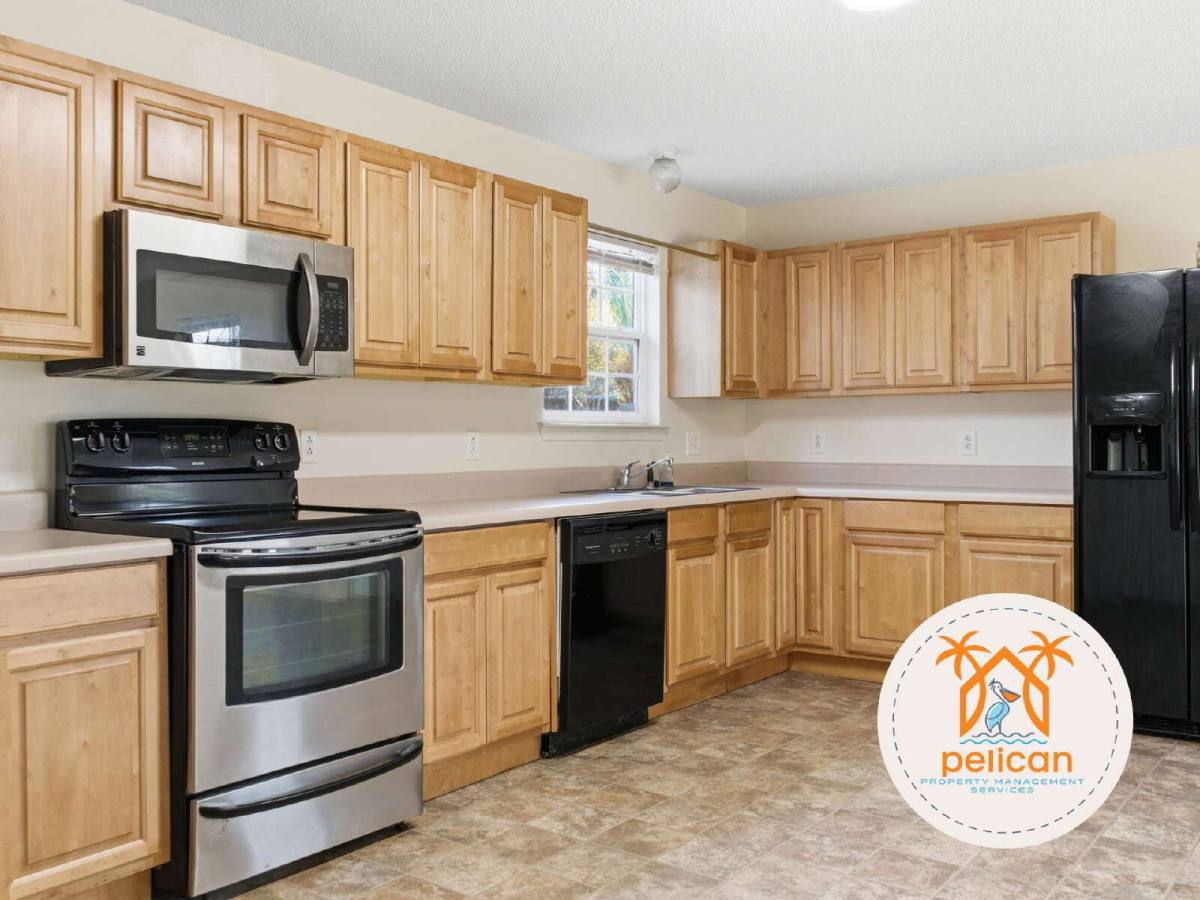 House for rent at 1716 N S St, Pensacola, FL 32505