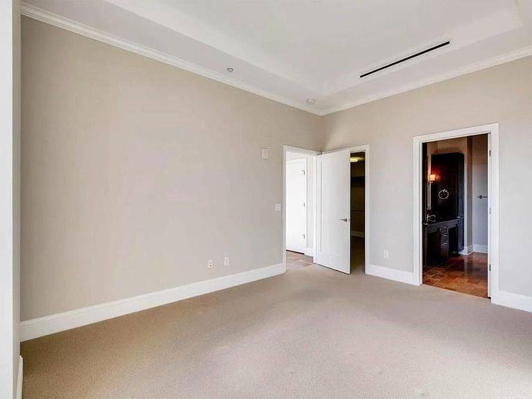 Apartment for rent at 7600 Landmark Way, Englewood, CO 80111