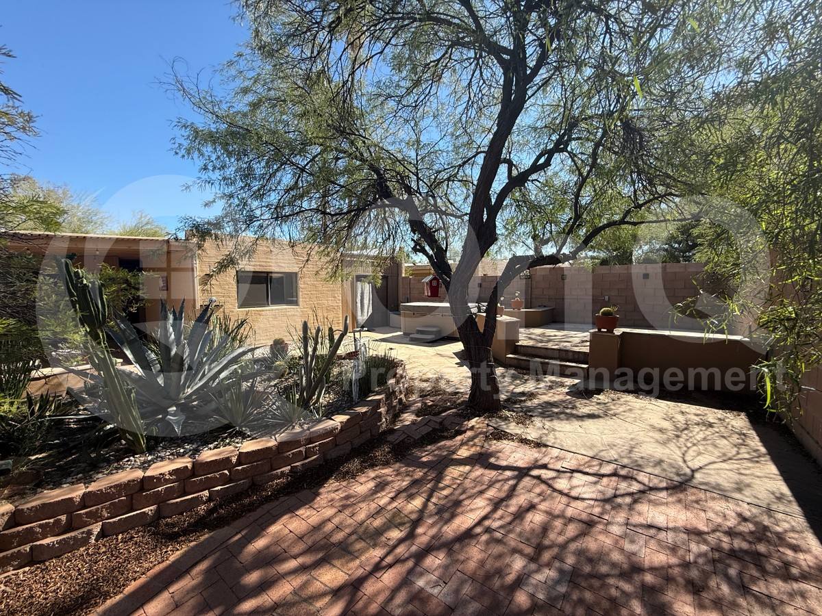 House for rent at 1817 N Evelyn Ave, Tucson, AZ 85715