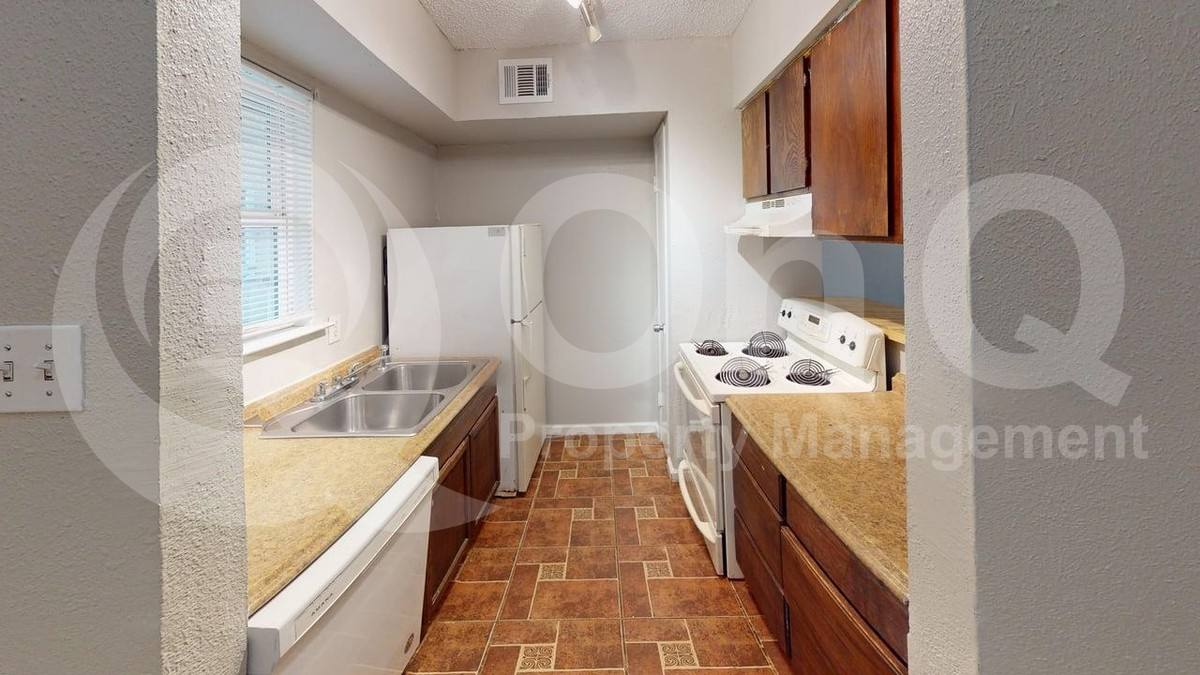 Apartment for rent at 8110 Skillman St #1016, Dallas, TX 75231