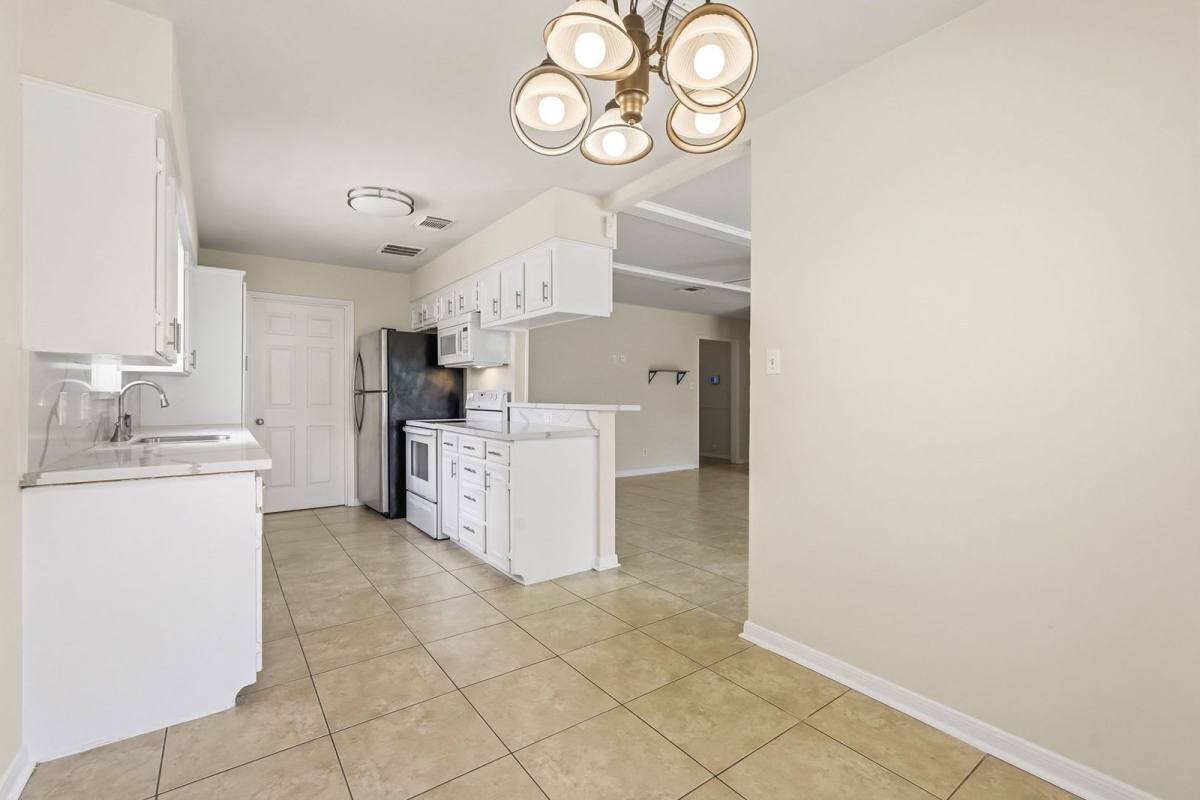 House for rent at 12607 Dakar Dr, Houston, TX 77065