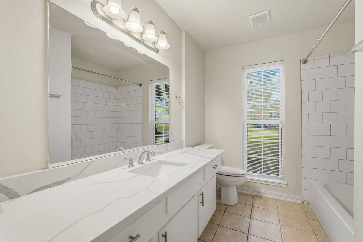 House for rent at 12607 Dakar Dr, Houston, TX 77065