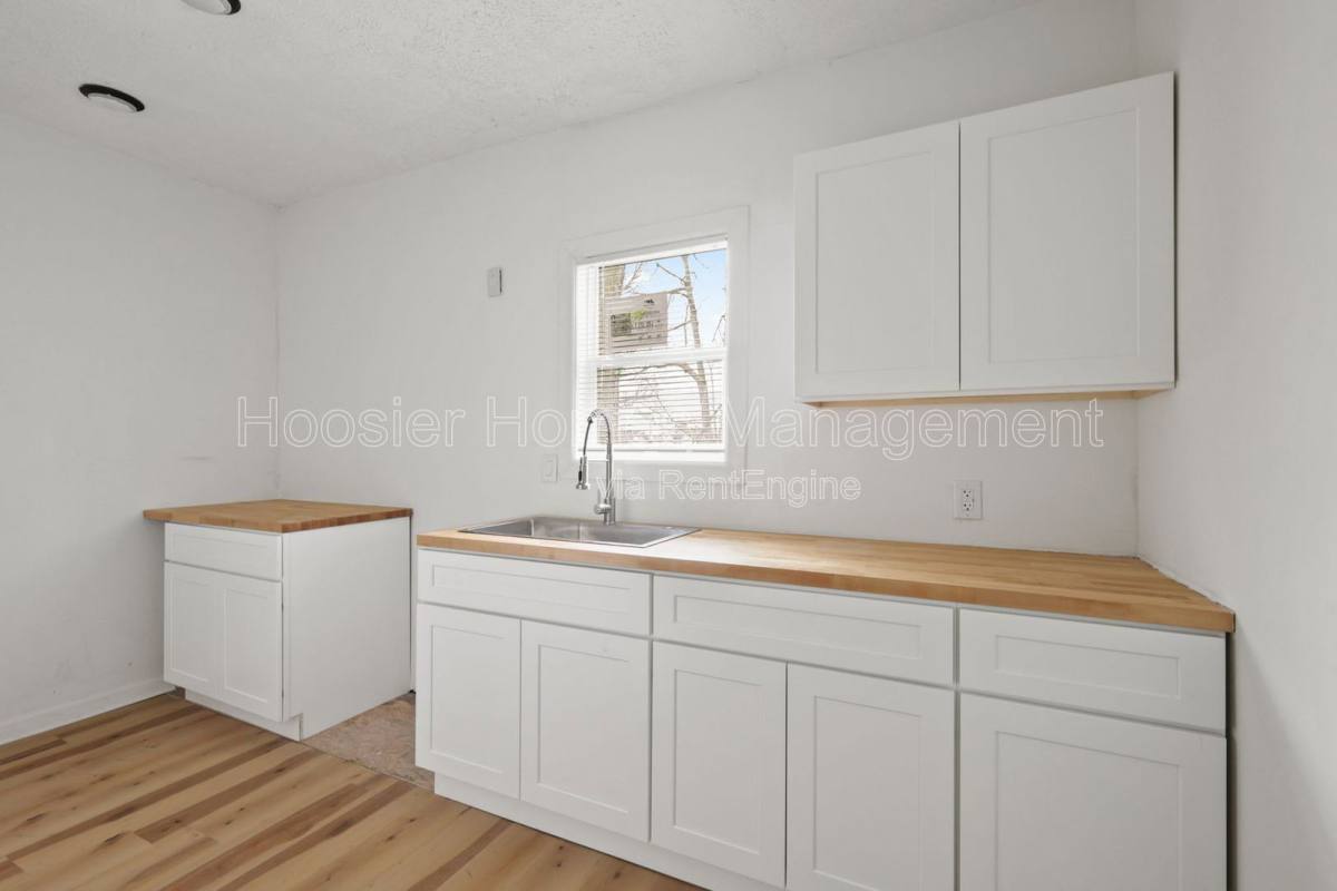 Apartment for rent at 822 N Bradley Ave #822, Indianapolis, IN 46201