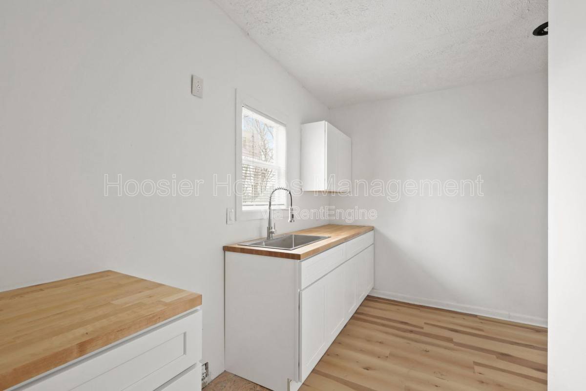 Apartment for rent at 822 N Bradley Ave #822, Indianapolis, IN 46201