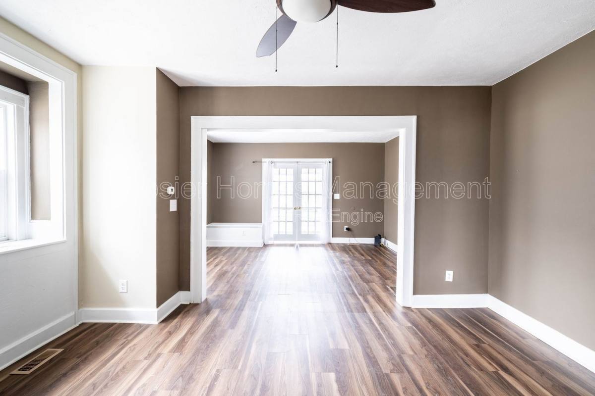 Townhouse for rent at 2901 N Talbott St, Indianapolis, IN 46205