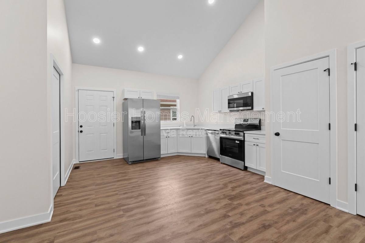 Apartment for rent at 4448 Evanston Ave #B, Indianapolis, IN 46205