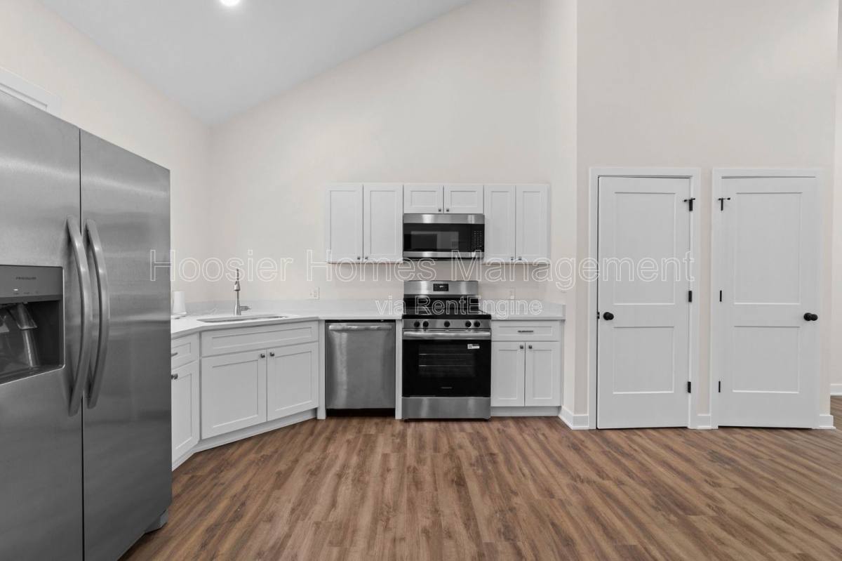 Apartment for rent at 4448 Evanston Ave #B, Indianapolis, IN 46205