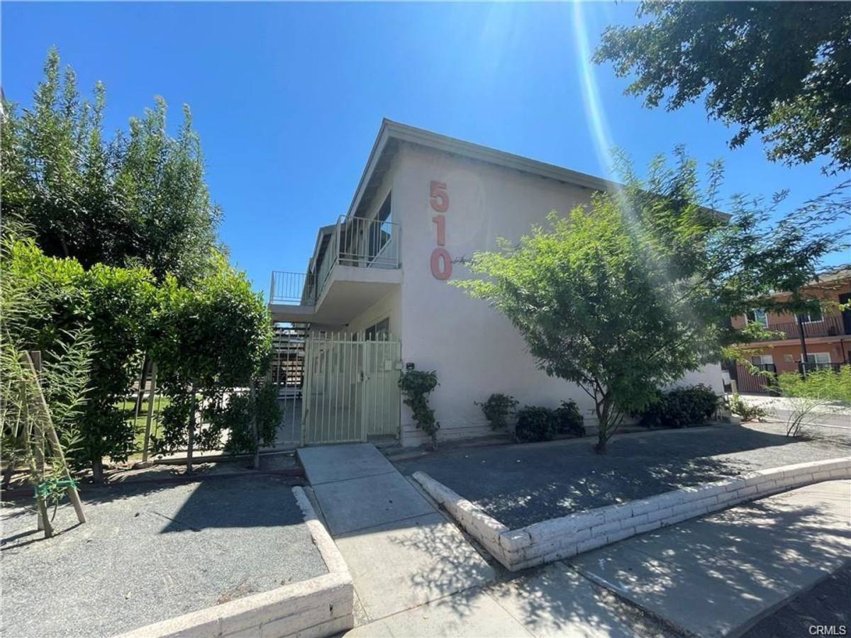 Apartment for rent at 510 E Pleasant St #2, Long Beach, CA 90805