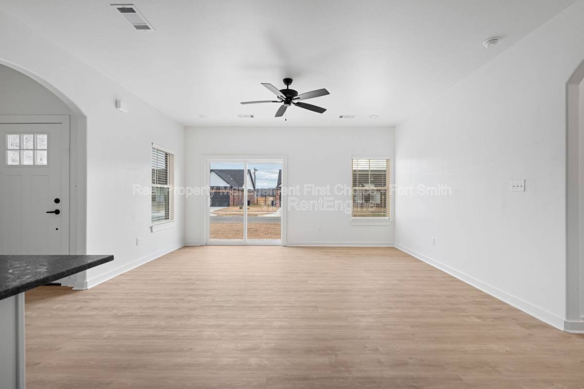 Apartment for rent at 8908 Cambria Circle #B, Fort Smith, AR 72916