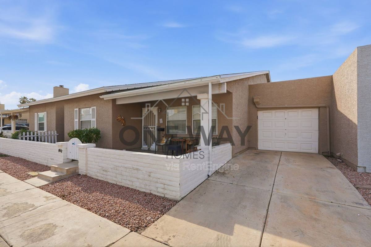 Apartment for rent at 2929 E Broadway Rd #102, Mesa, AZ 85204