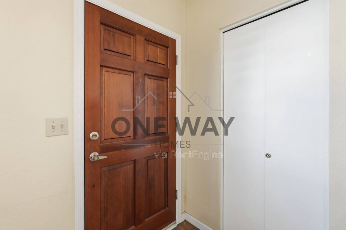 Apartment for rent at 2929 E Broadway Rd #102, Mesa, AZ 85204