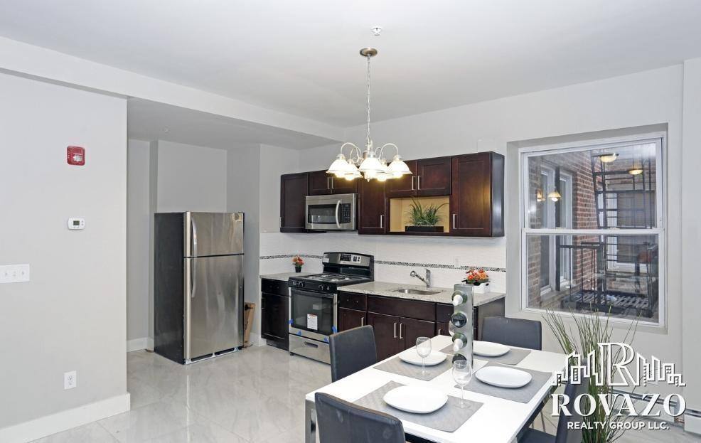 Apartment for rent at 114 N Arlington Ave #307, East Orange, NJ 07017