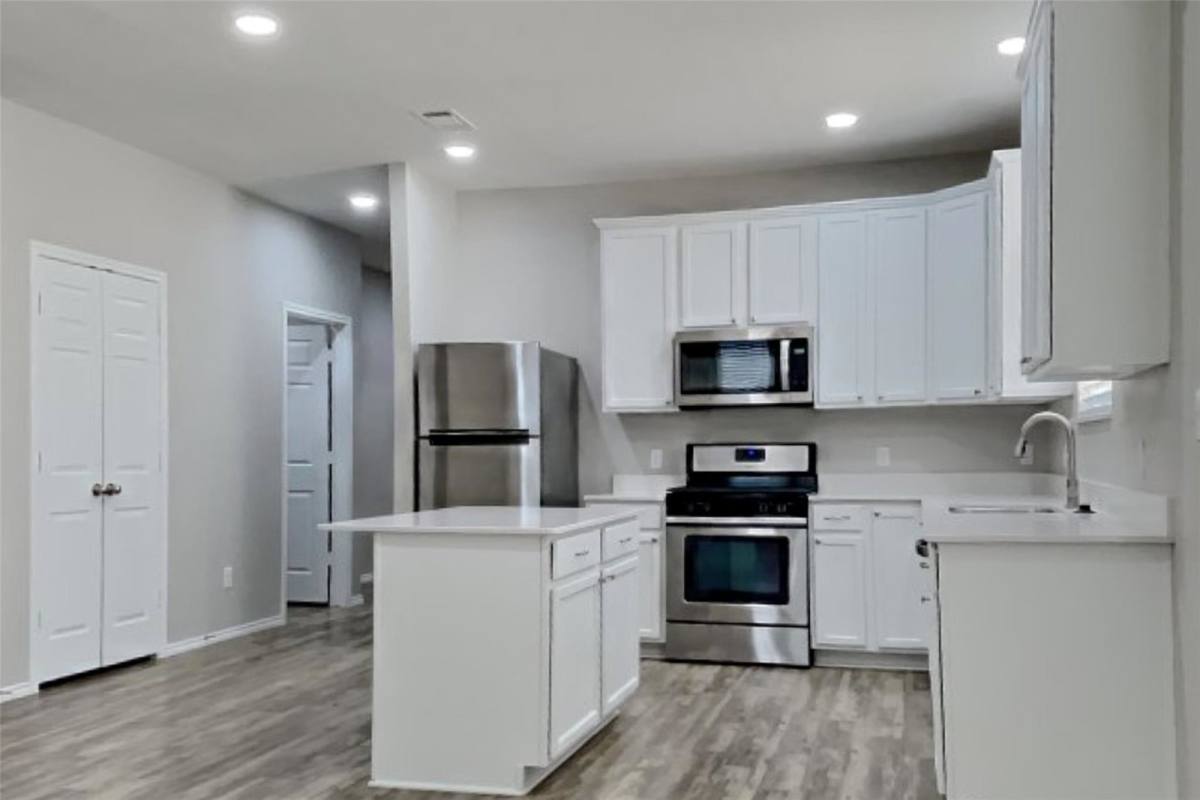 House for rent at 4295 Roaring Timber Dr, Conroe, TX 77304