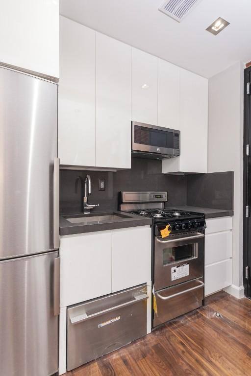 Apartment for rent at 2100 2nd Ave, New York, NY 10029