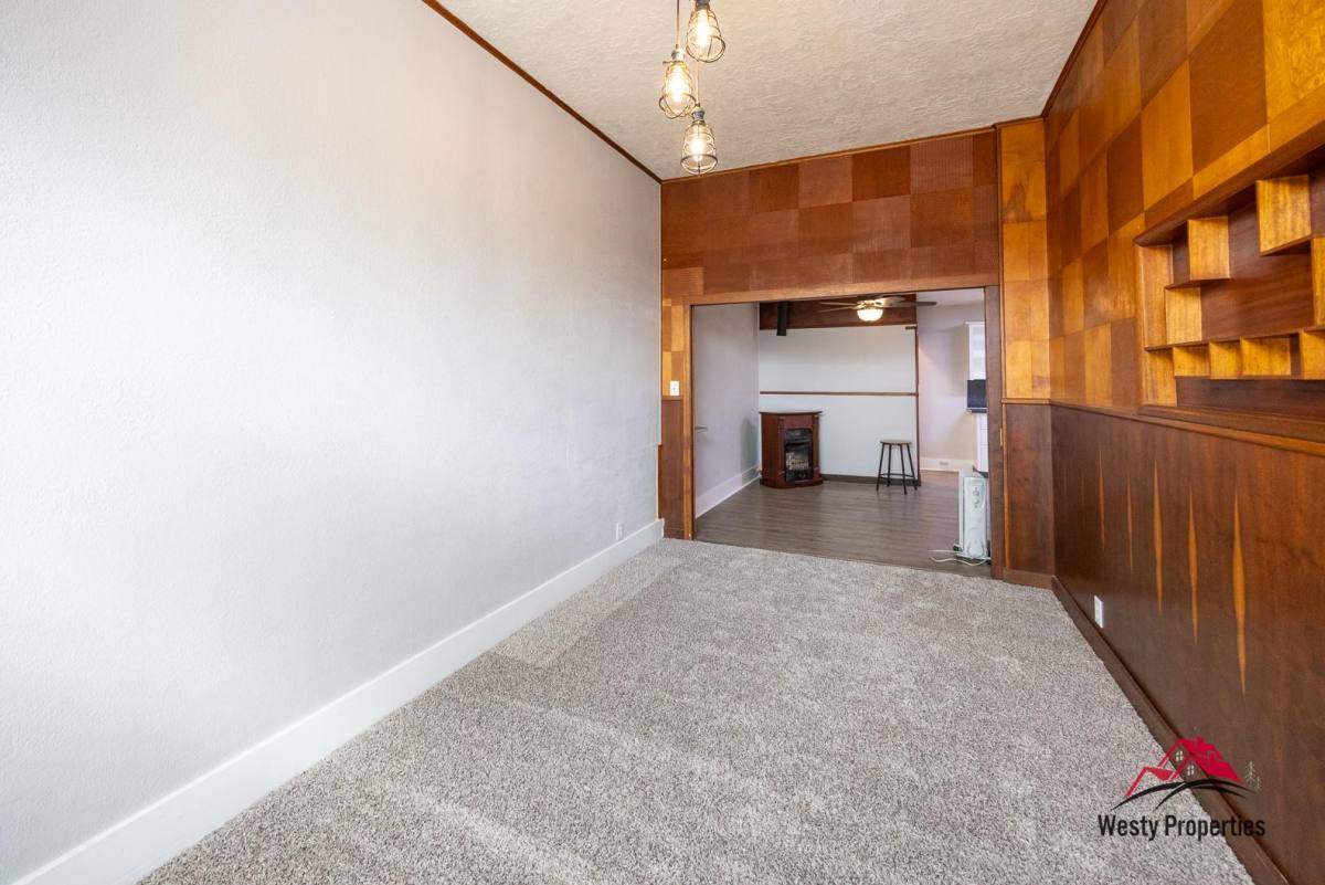 Apartment for rent at 124 SE Harlow Ave #124, Troutdale, OR 97060