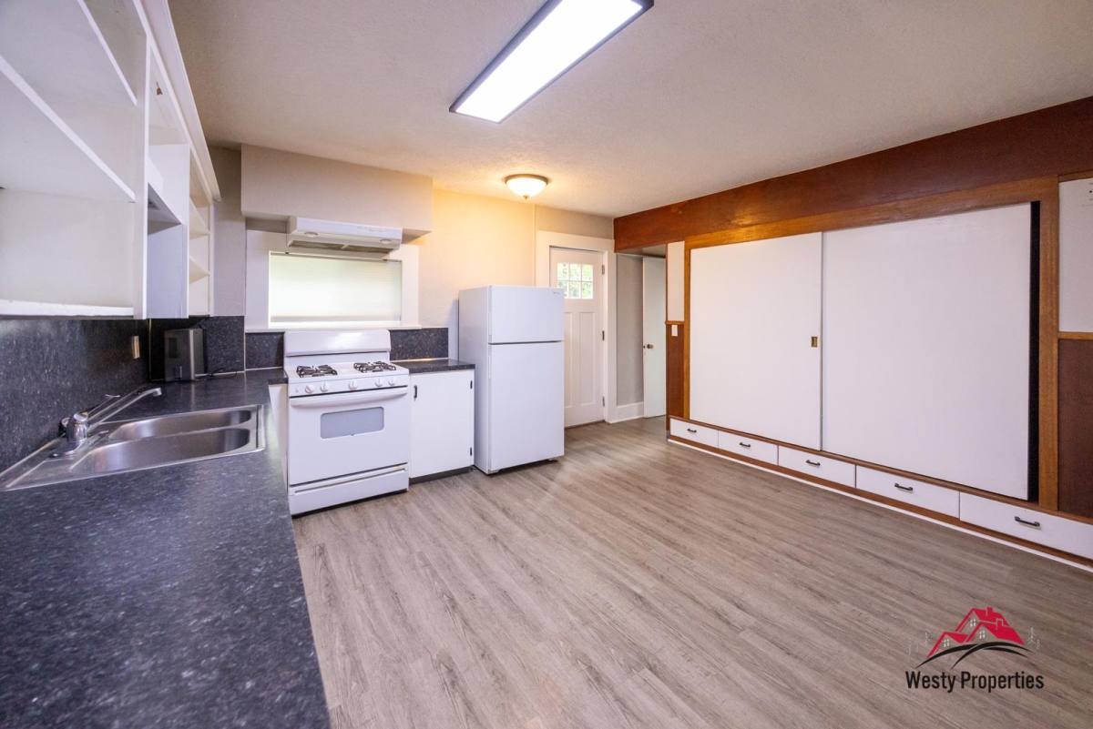 Apartment for rent at 124 SE Harlow Ave #124, Troutdale, OR 97060