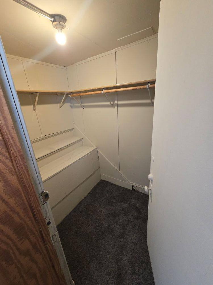 Apartment for rent at 518 Moen Ave 4, Joliet, IL 60436