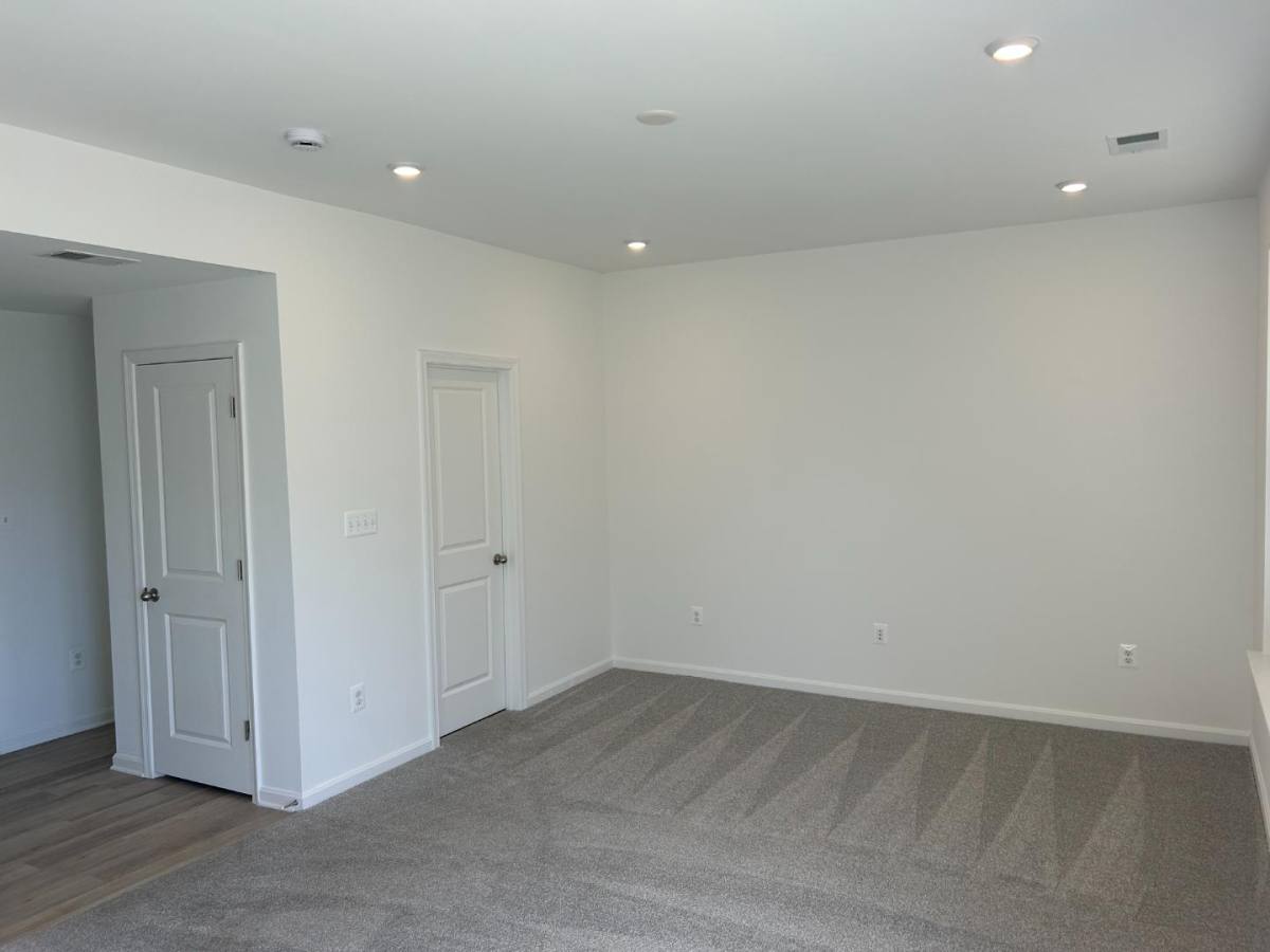Townhouse for rent at 518 Rosemary Circle, Middletown, DE 19709