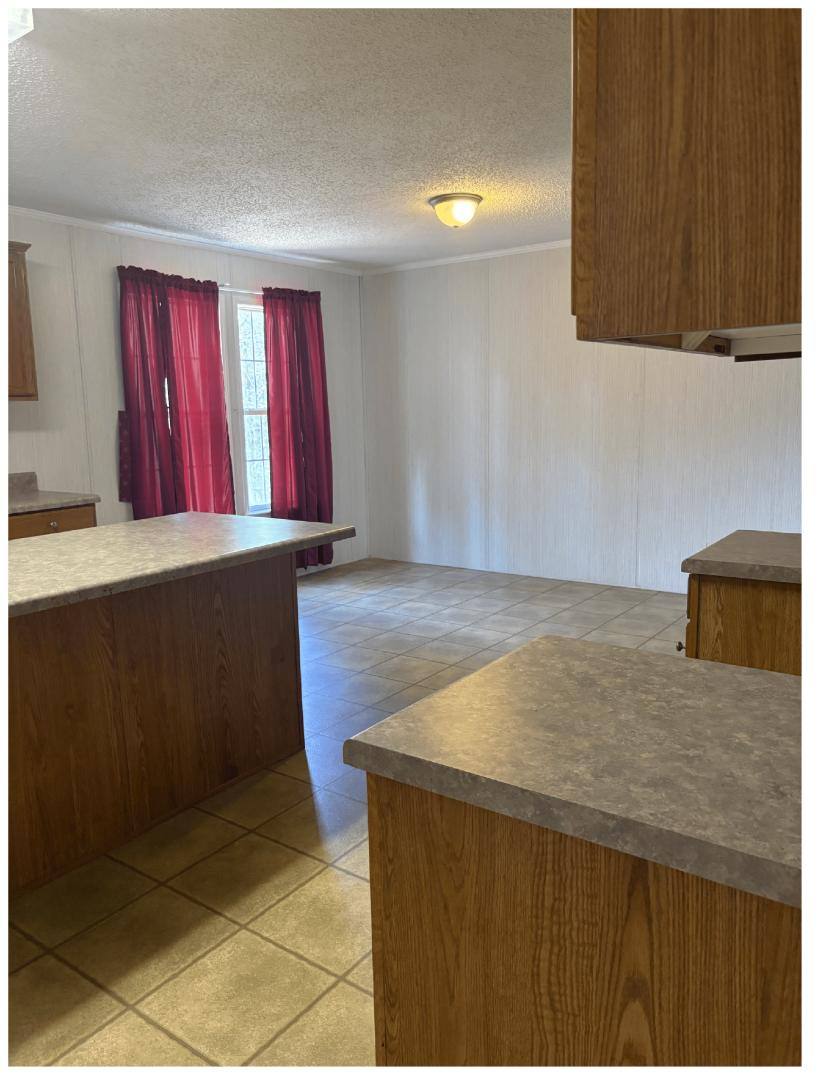 House for rent at 18624 Crisstown Rd, Vance, AL 35490