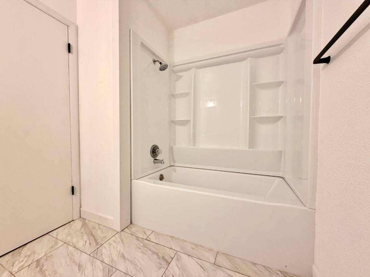 Apartment for rent at 709 Sunset Ave #5, West Sacramento, CA 95605