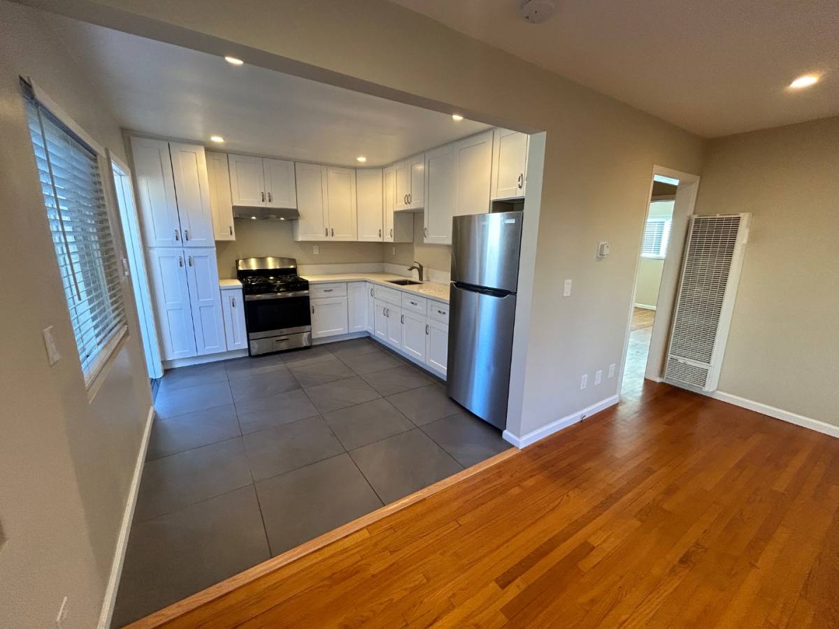 Apartment for rent at 4721 Choctaw Dr #D, San Diego, CA 92115