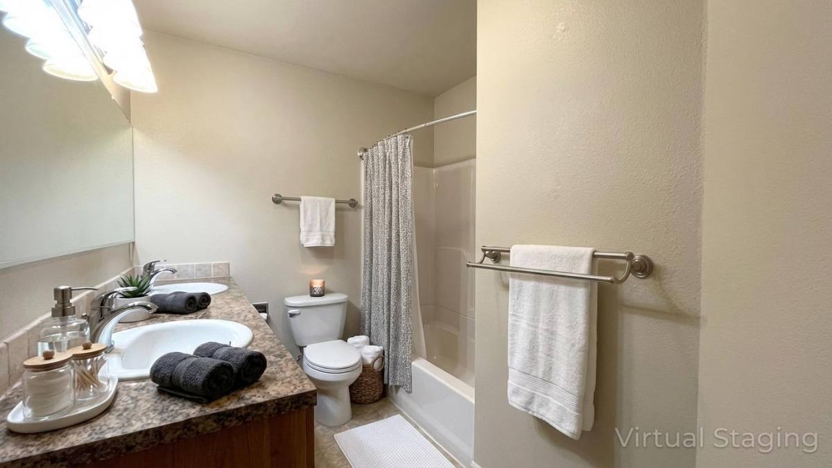 House for rent at 106 Pearl Ave SE, Ilwaco, WA 98624