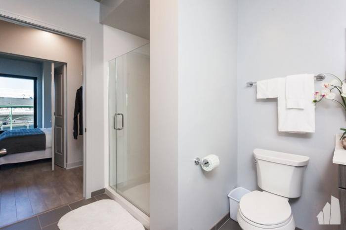Apartment for rent at 1025 W Addison St #832, Chicago, IL 60613