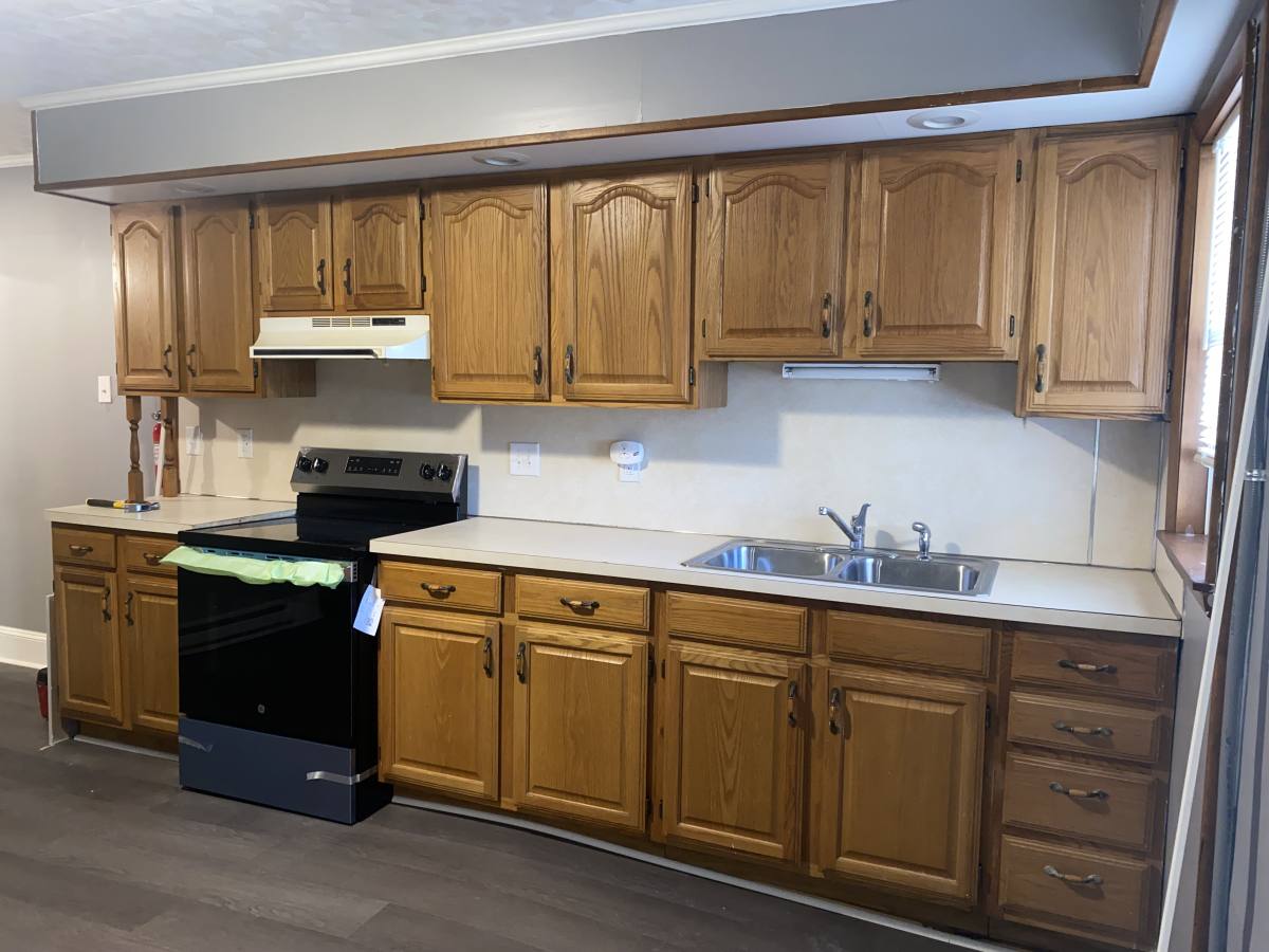 Townhouse for rent at 179 Mahanoy St, Nuremberg, PA 18241