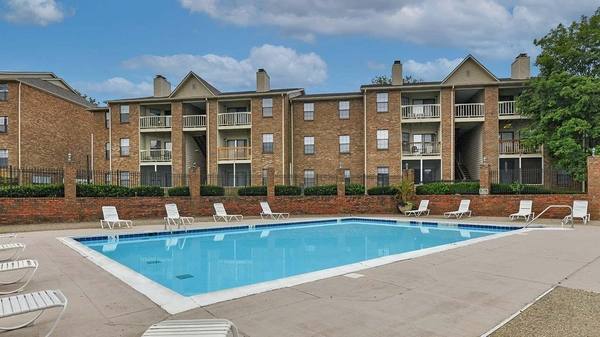 Apartment for rent at Shillito Park, 3500 Beaver Place Rd, Lexington, KY 40503