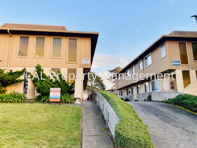 Apartment for rent at 3050 Sunset Ave #8, Marina, CA 93933