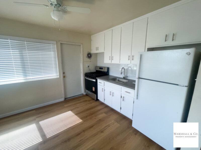 Apartment for rent at 1595 Casa Buena Dr #14, Corte Madera, CA 94925