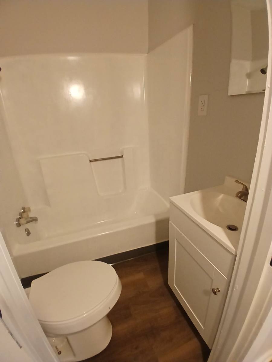 House for rent at 1616 W 16th St, Anderson, IN 46016