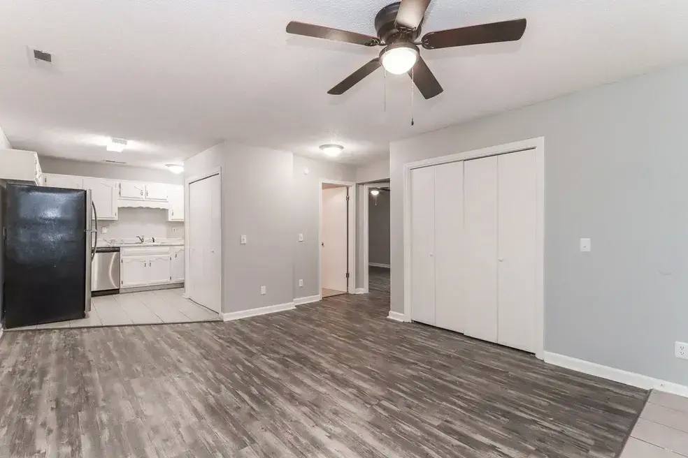 Townhouse for rent at The Oaks at Northshore, 1717 Whiteoak Rd, Chattanooga, TN 37405