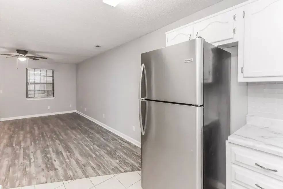 Townhouse for rent at The Oaks at Northshore, 1717 Whiteoak Rd, Chattanooga, TN 37405