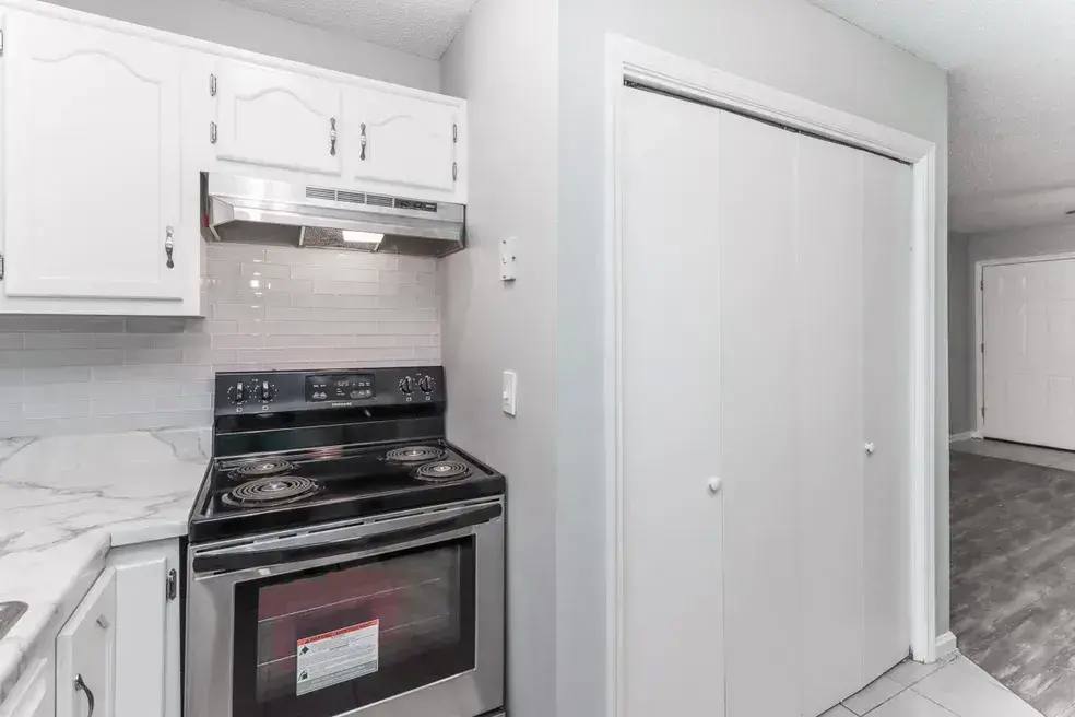 Townhouse for rent at The Oaks at Northshore, 1717 Whiteoak Rd, Chattanooga, TN 37405